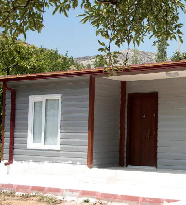 Accessory dwelling unit Los Angeles small modern ADU exterior completed