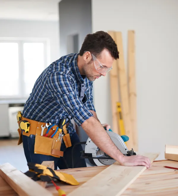 General contractor Los Angeles performing precision carpentry and construction work